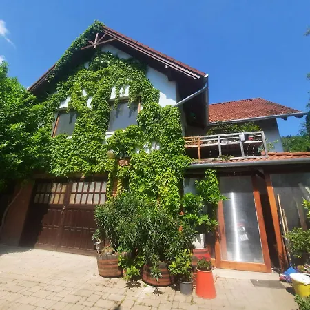 Liget Hársfa U 11 Maison d'hôtes